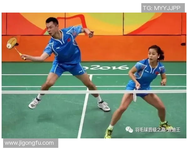 南京羽毛球队中路突破战术解析与实战应用探讨