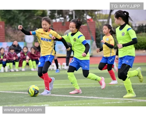 南京足球队的精神之旅：探索球队背后的信念与激情